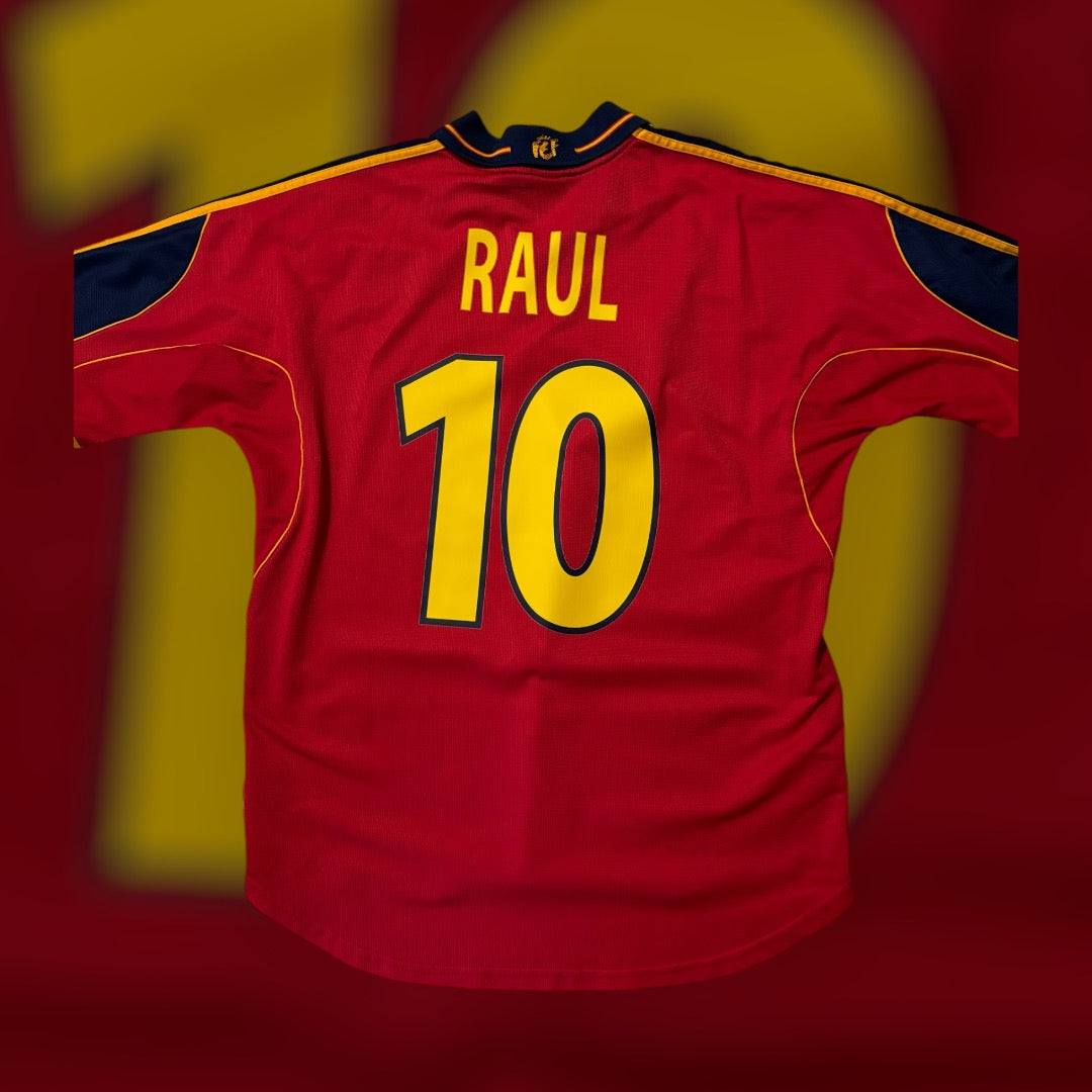 Raul #10 Spain 1999 Home kit (Medium)