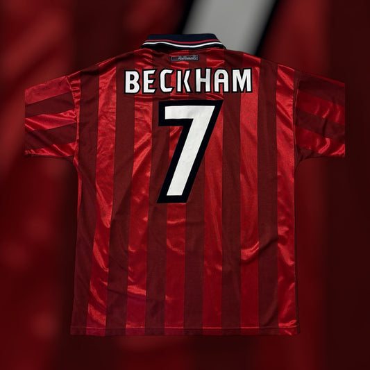 David Beckham #7 1997-1999 England Away Kit (Medium)