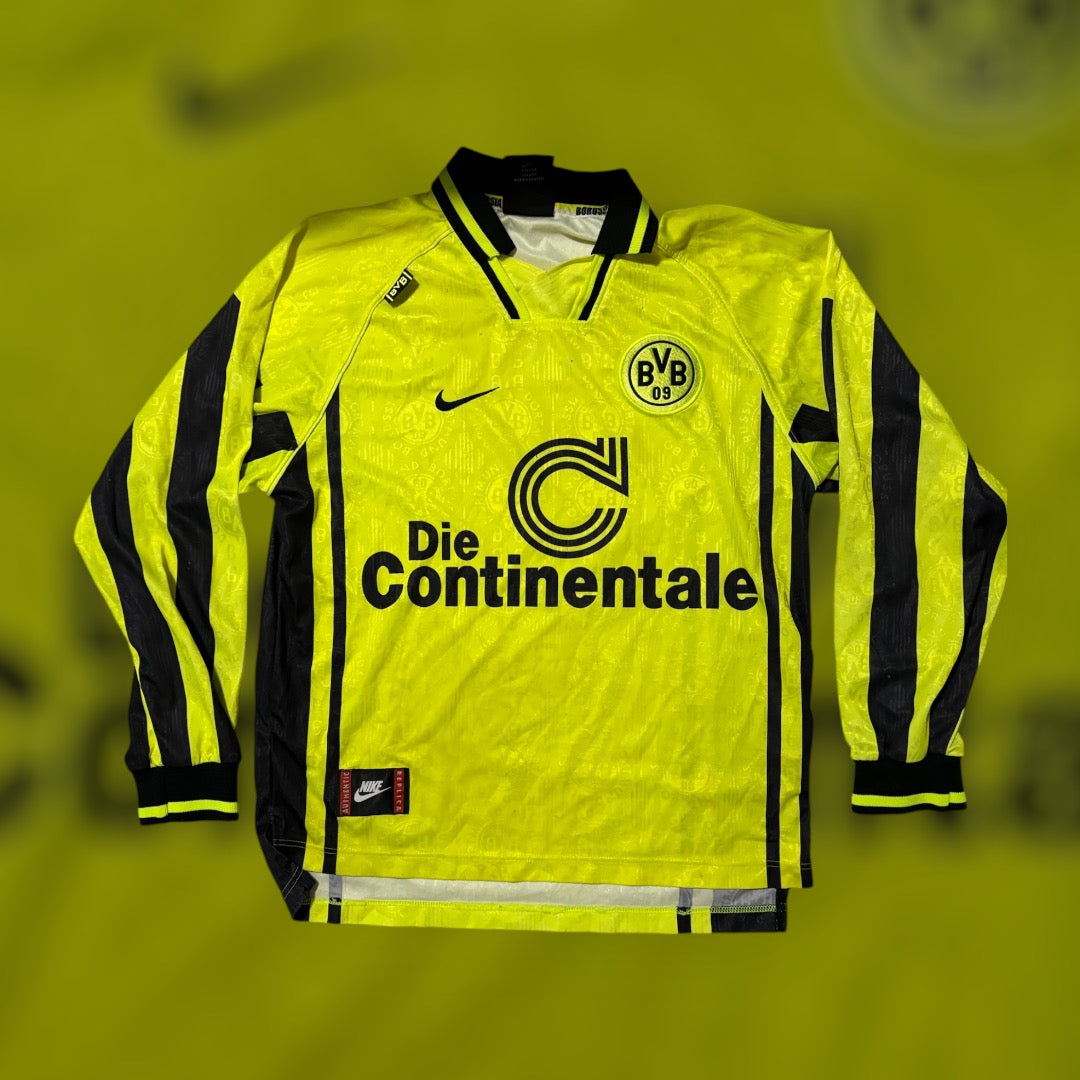 Long Sleeve 1996/1997 Borussia Dortmund Home Kit (Medium)