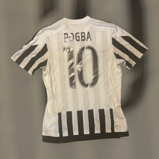 Paul Pogba #10 2015/2016 Juventus Home Kit (Medium)